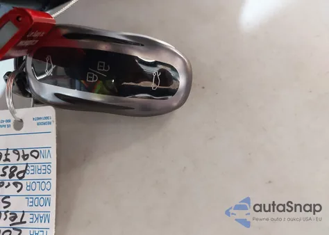 2015 Tesla Model S 85D/P85D z USA, uszkodzony, nr VIN 5YJSA1H40FF096760